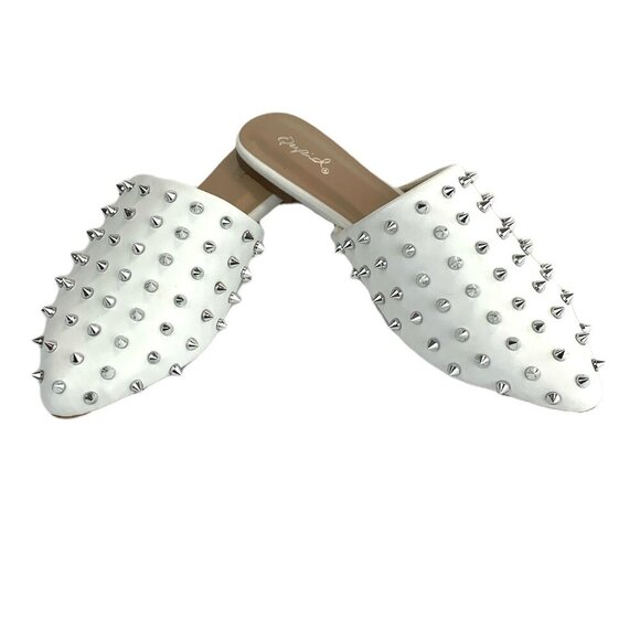 Qupid Spike Studded Women's White Flats Pointed Toe Mules Size 6 - Picture 4 of 7